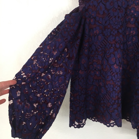 Alexis Siri Cold Shoulder Lace Blouse - Picture 6 of 10